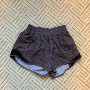 Lululemon Hotty Hot II 4” Shorts in Heathered Grey